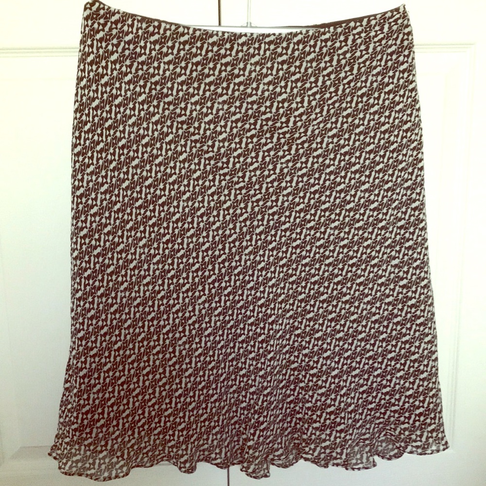Dark brown patterned Ann Taylor skirt
